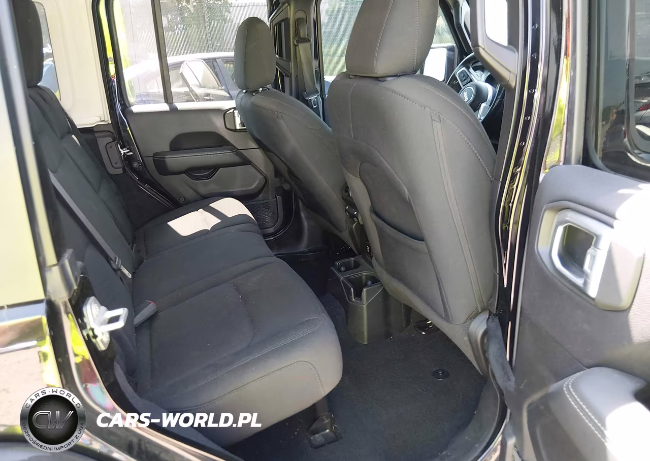2020 Jeep Wrangler Unlimited North Edition 4X4 VIN:1C4HJXEN3LW312974 - 8