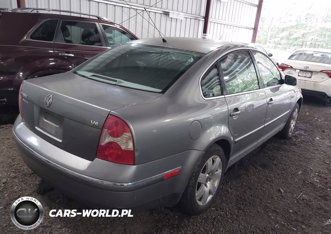 2002 Volkswagen Passat Glx VIN:WVWRH63B92P289633 - 4
