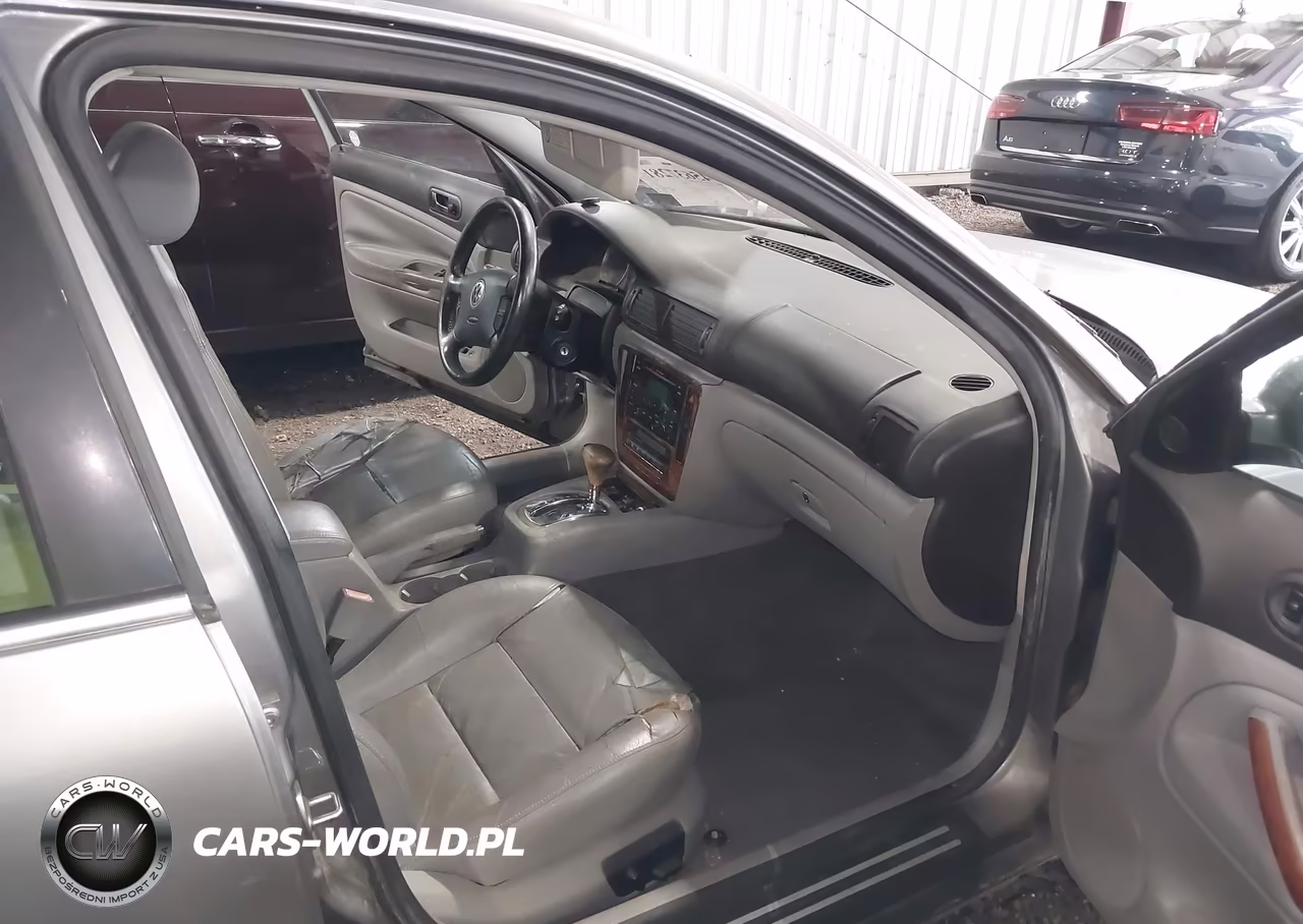 2002 Volkswagen Passat Glx VIN:WVWRH63B92P289633 - 5