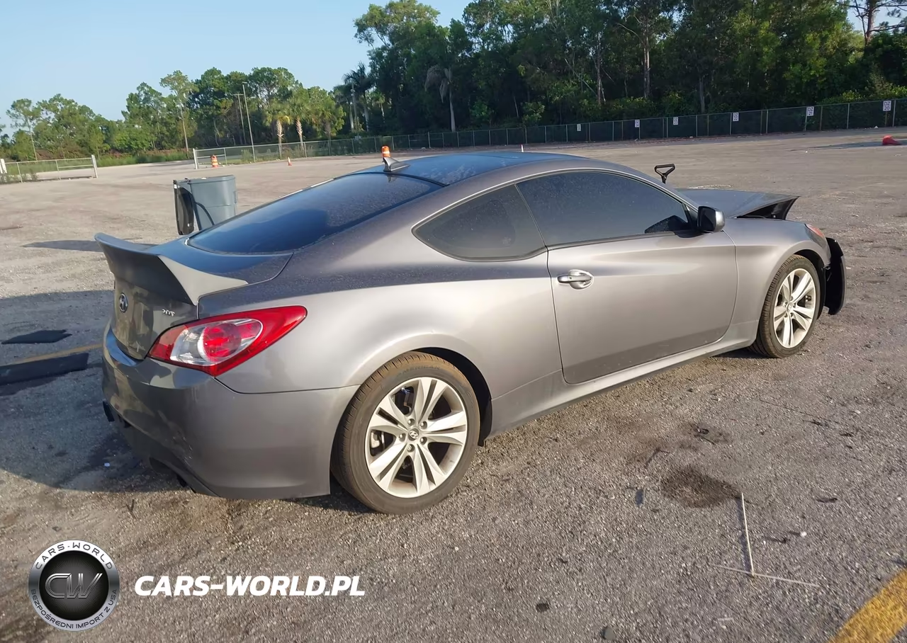 2011 Hyundai Genesis 2.0T Premium VIN:KMHHT6KD6BU056867 - 4