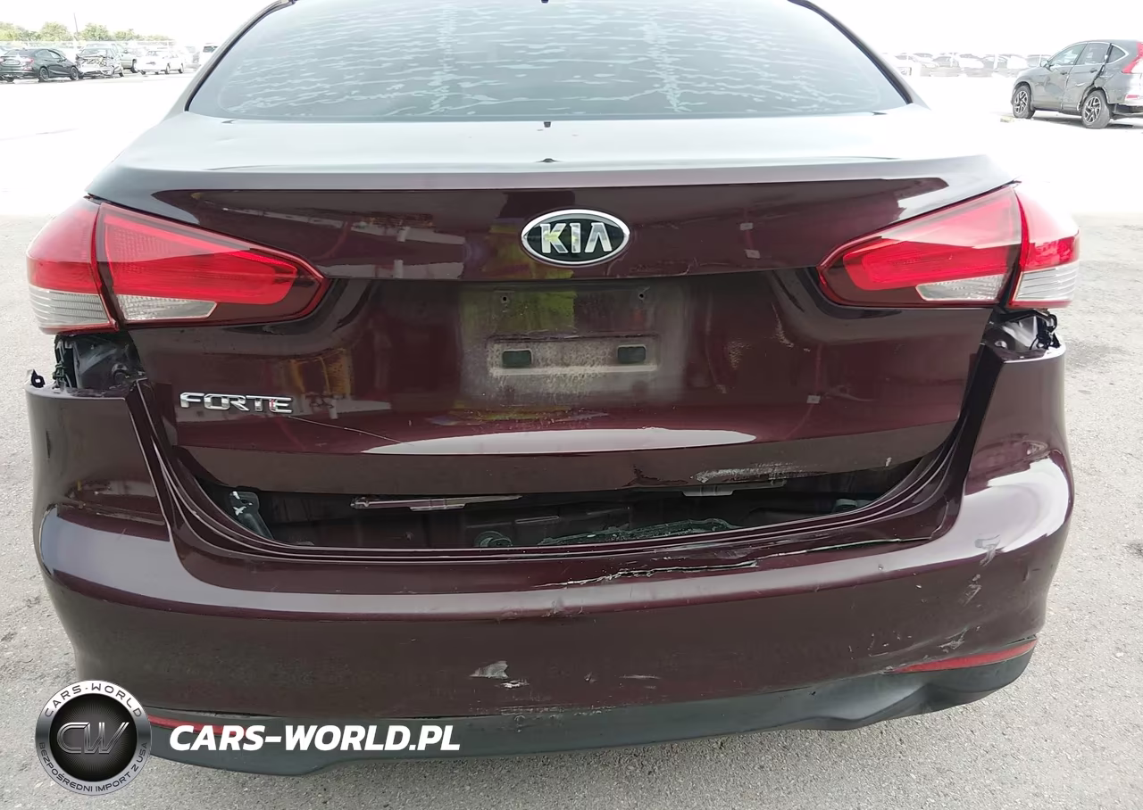 2017 Kia Forte Lx VIN:3KPFK4A71HE107777 - 6