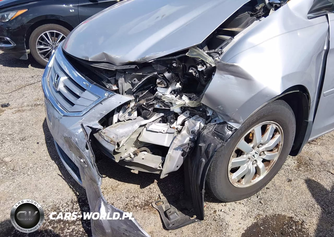 2010 Honda Odyssey Ex-L VIN:5FNRL3H63AB009884 - 6