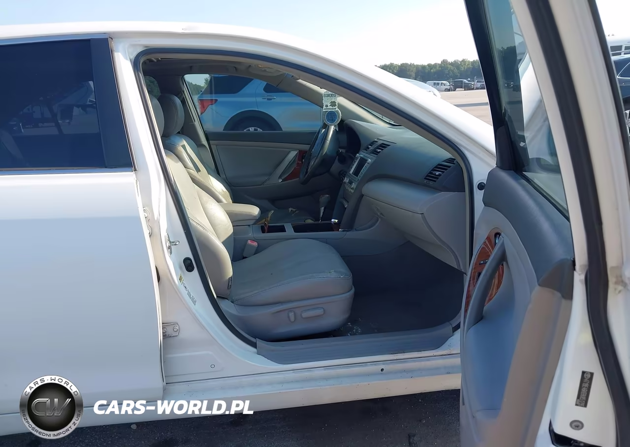 2009 Toyota Camry Xle VIN:4T1BE46K69U851795 - 5