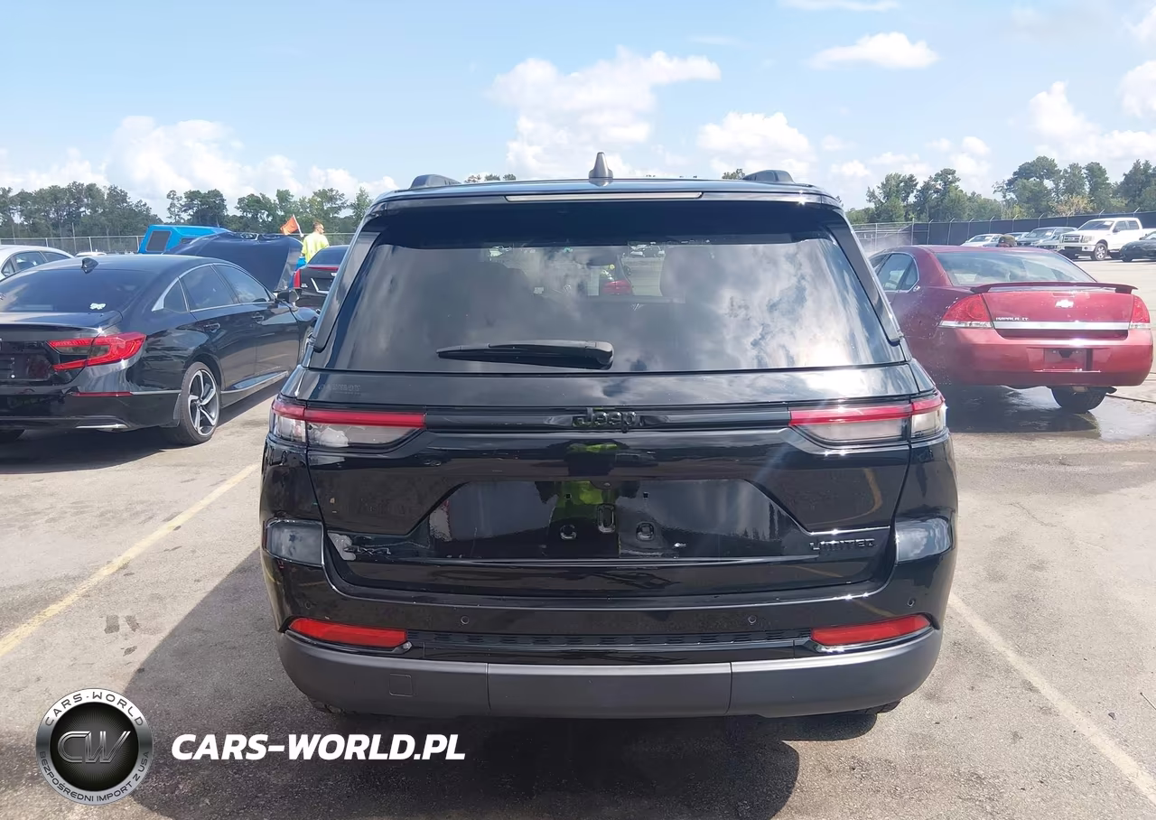 2023 Jeep Grand Cherokee Limited 4X4 VIN:1C4RJHBGXPC518851 - 16
