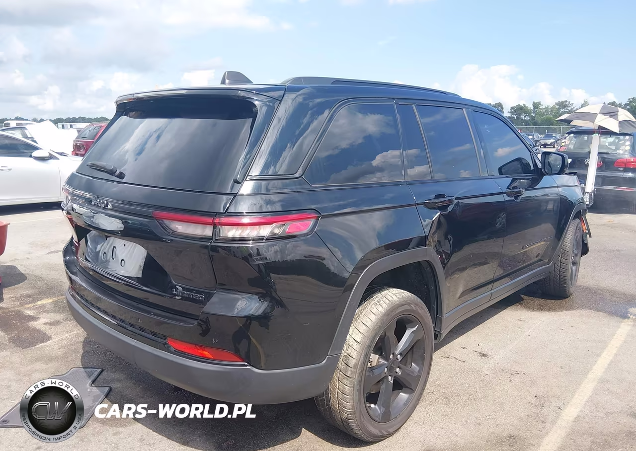 2023 Jeep Grand Cherokee Limited 4X4 VIN:1C4RJHBGXPC518851 - 4