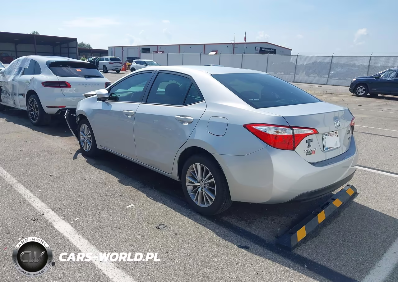 2015 Toyota Corolla Le Plus VIN:5YFBURHE8FP229462 - 3