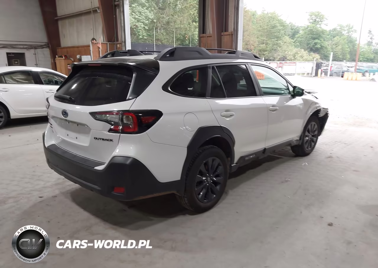 2025 Subaru Outback Onyx Edition VIN:4S4BTALCXS3157284 - 4
