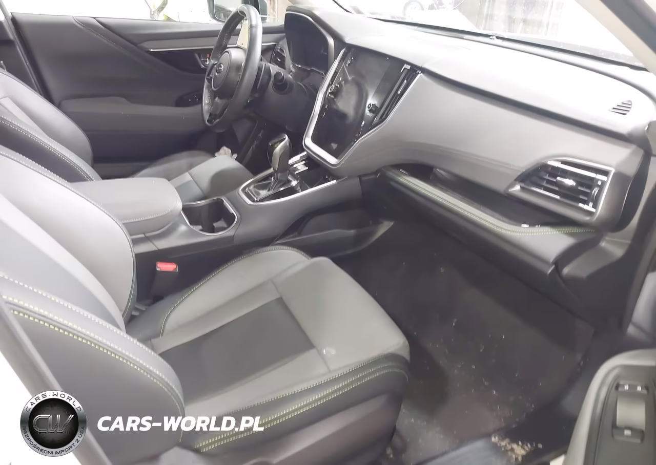 2025 Subaru Outback Onyx Edition VIN:4S4BTALCXS3157284 - 5