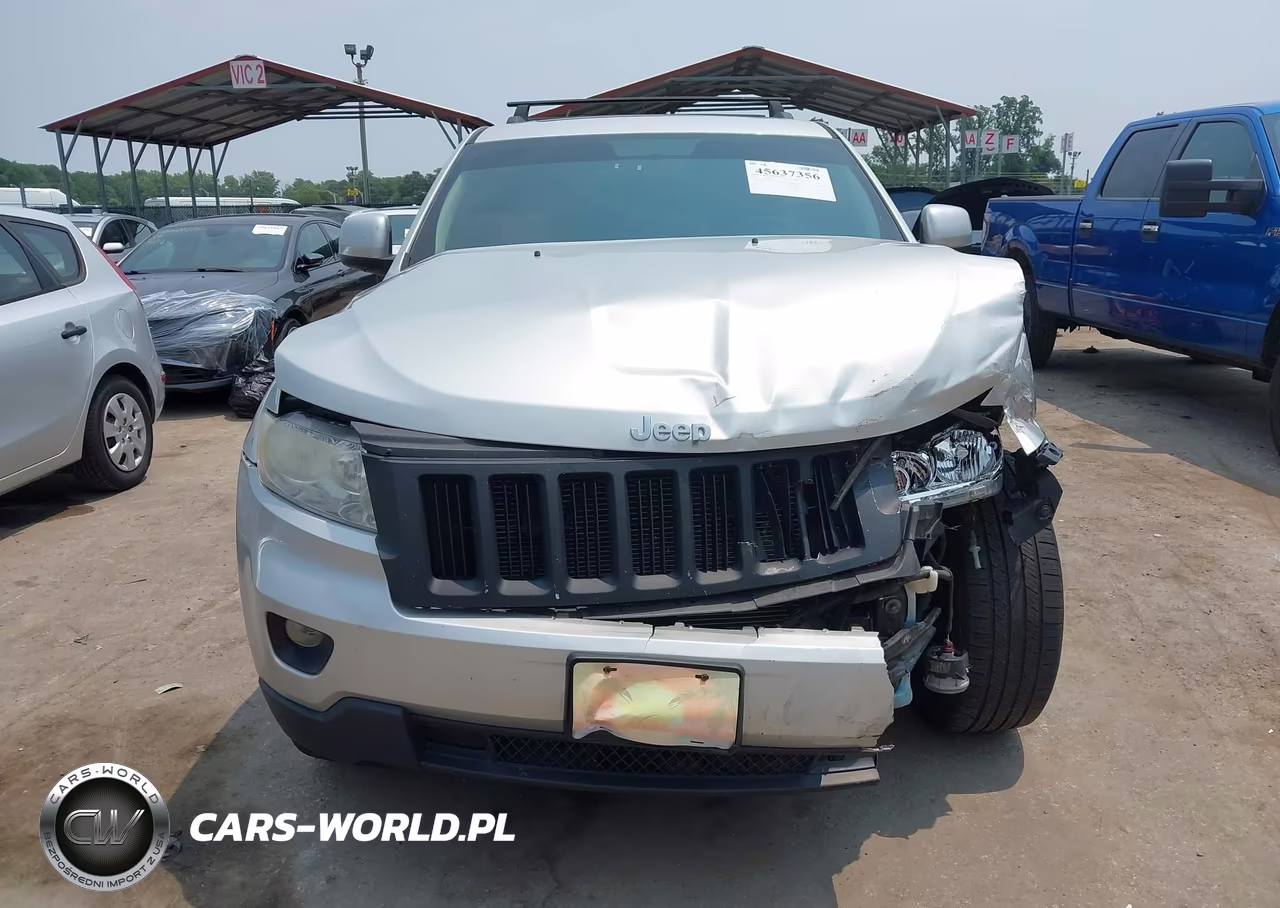 2012 Jeep Grand Cherokee Laredo VIN:1C4RJFAG0CC332929 - 6