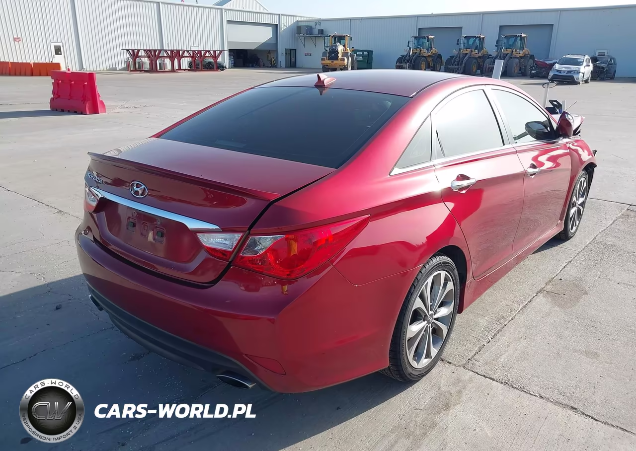 2014 Hyundai Sonata Se VIN:5NPEC4AC3EH823495 - 4