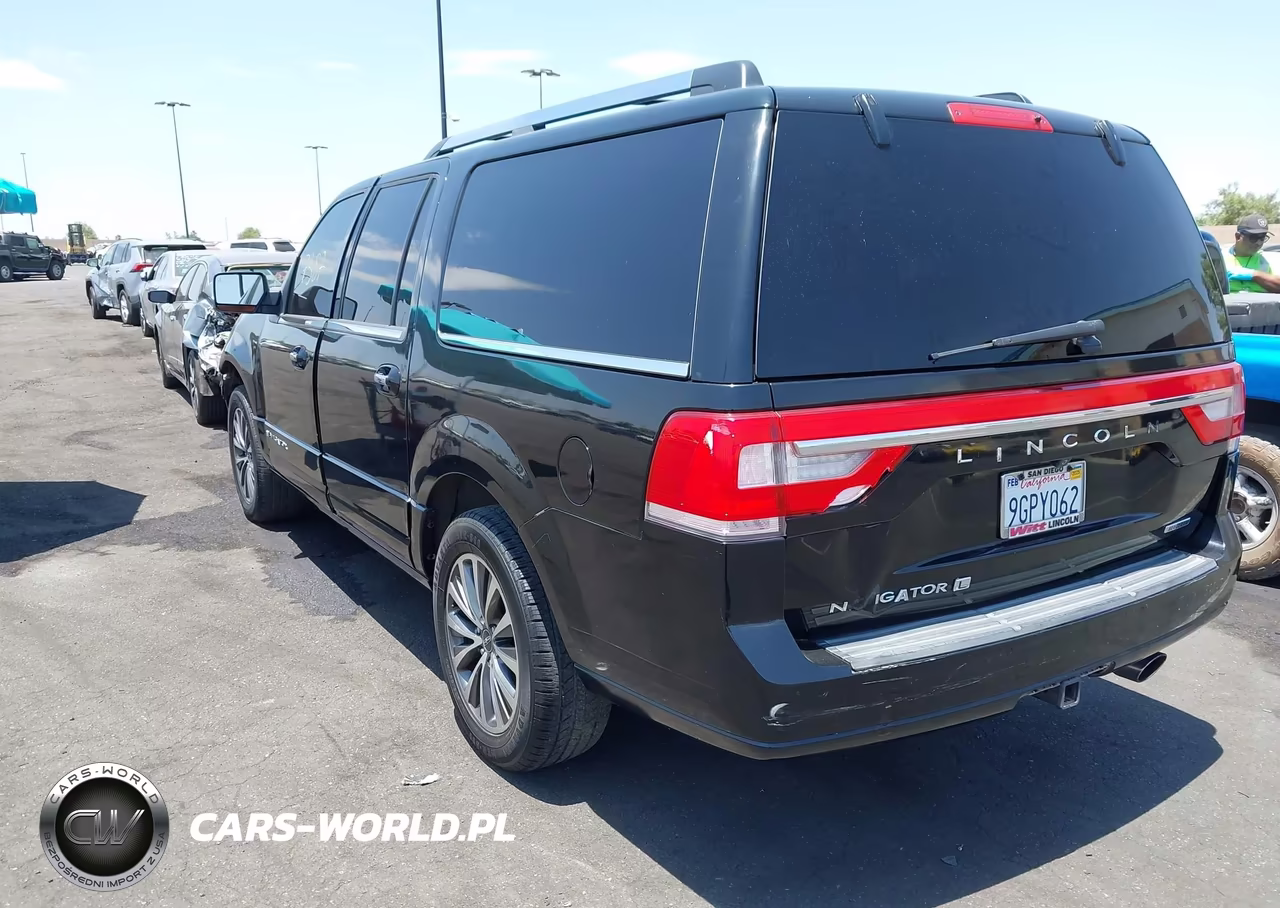 2016 Lincoln Navigator L Select VIN:5LMJJ3JT3GEL06403 - 3