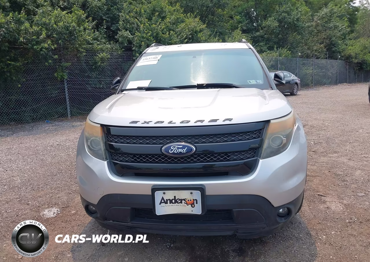2013 Ford Explorer Sport VIN:1FM5K8GT7DGC18444 - 13