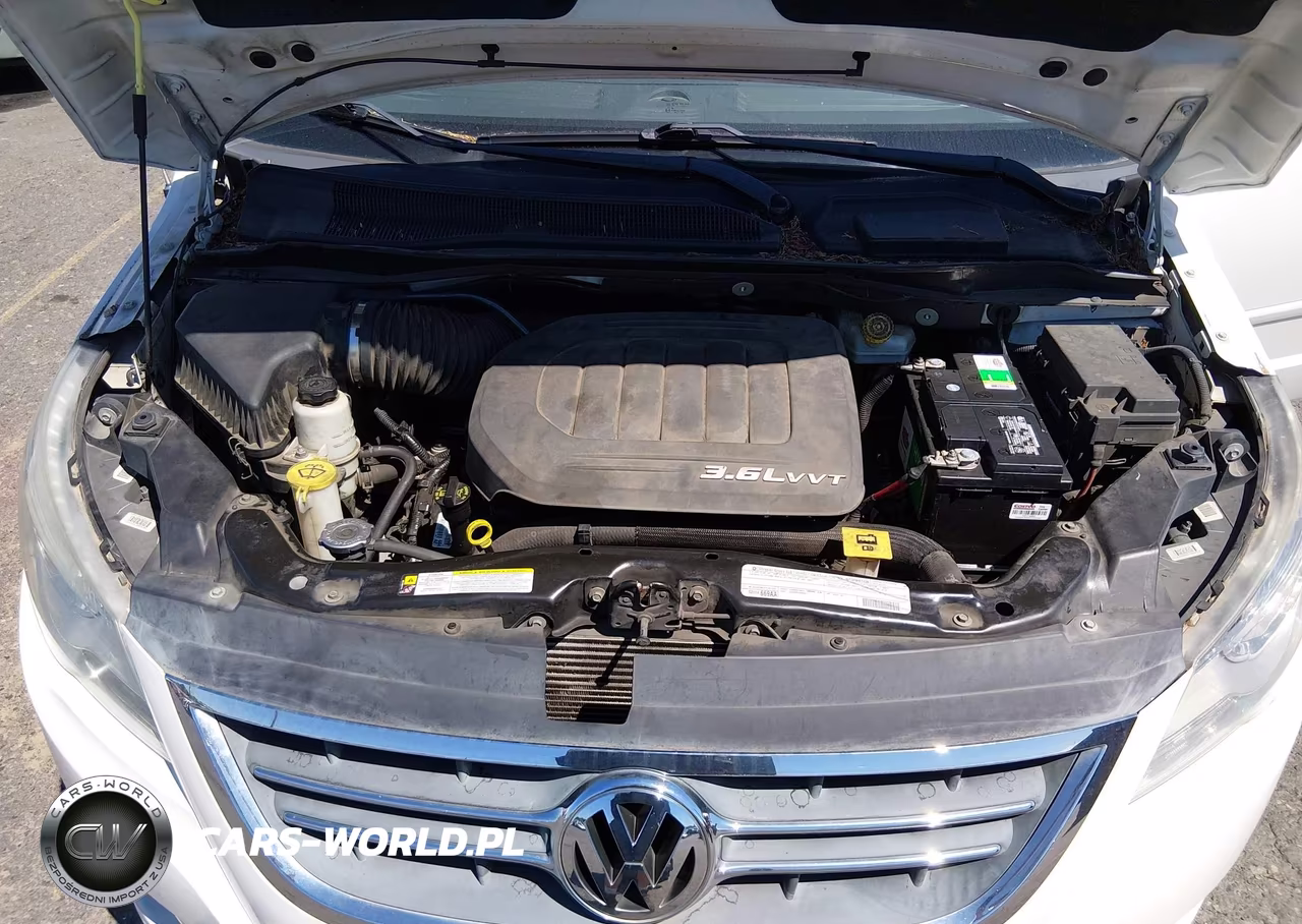 2012 Volkswagen Routan Se VIN:2C4RVABG4CR136294 - 10