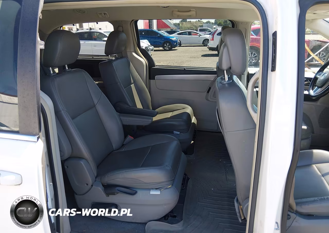 2012 Volkswagen Routan Se VIN:2C4RVABG4CR136294 - 8