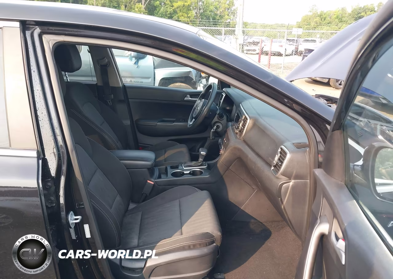 2017 Kia Sportage Lx VIN:KNDPMCAC4H7038119 - 5
