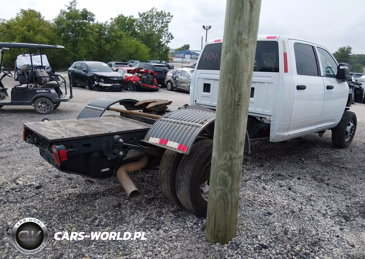 2024 Ram 3500 VIN:3C7WRTCL8RG345294 - 4