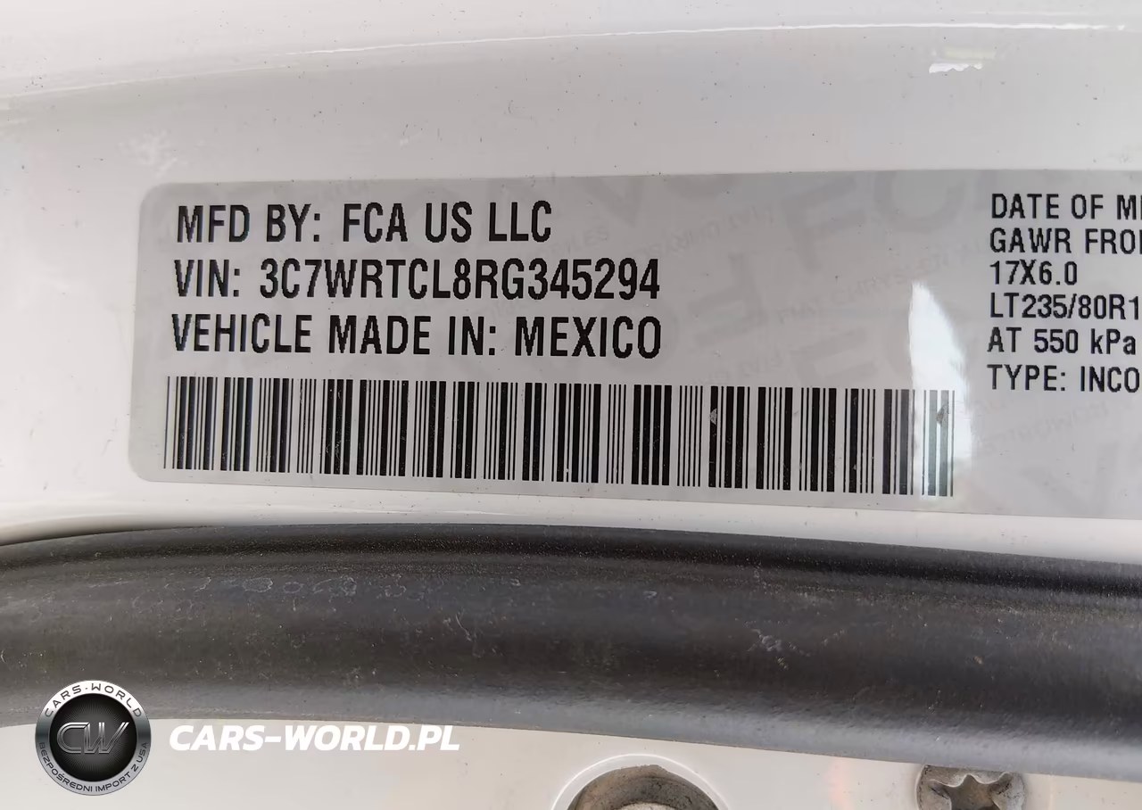 2024 Ram 3500 VIN:3C7WRTCL8RG345294 - 9