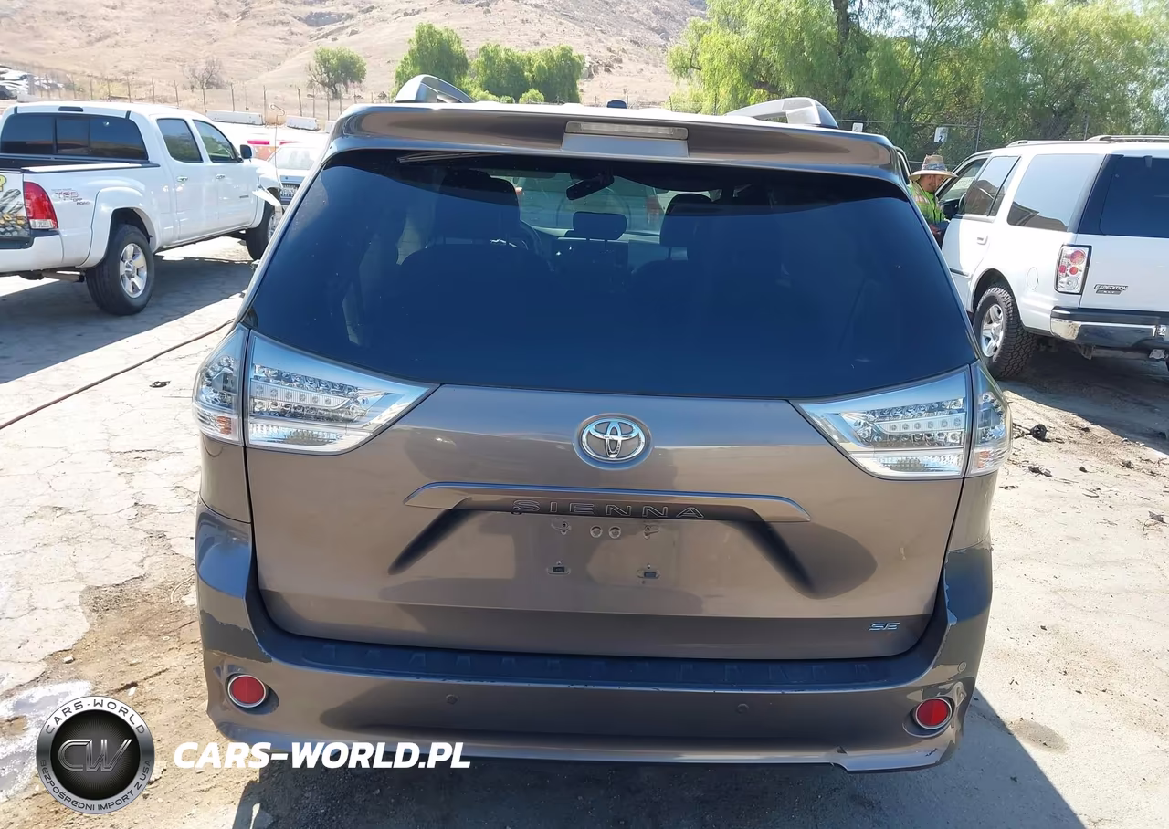 2013 Toyota Sienna Se 8 Passenger VIN:5TDXK3DC1DS396733 - 16