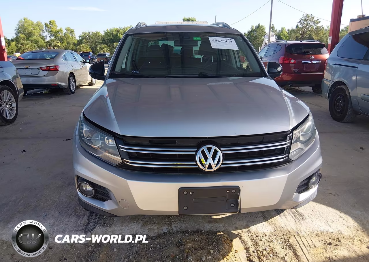 2017 Volkswagen Tiguan 2.0T Sport VIN:WVGUV7AX7HK010902 - 12