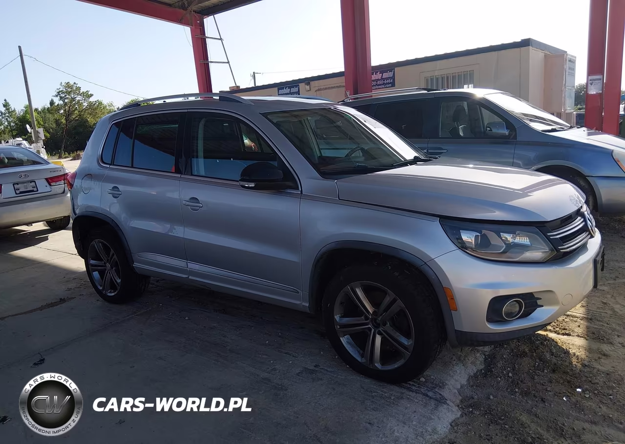 2017 Volkswagen Tiguan 2.0T Sport VIN:WVGUV7AX7HK010902 - 13