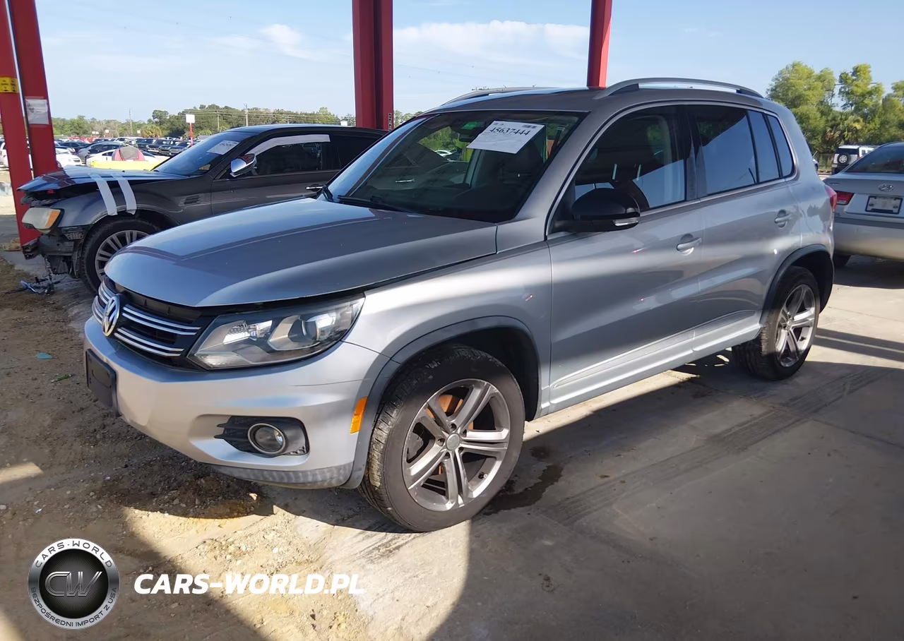 2017 Volkswagen Tiguan 2.0T Sport VIN:WVGUV7AX7HK010902 - 2
