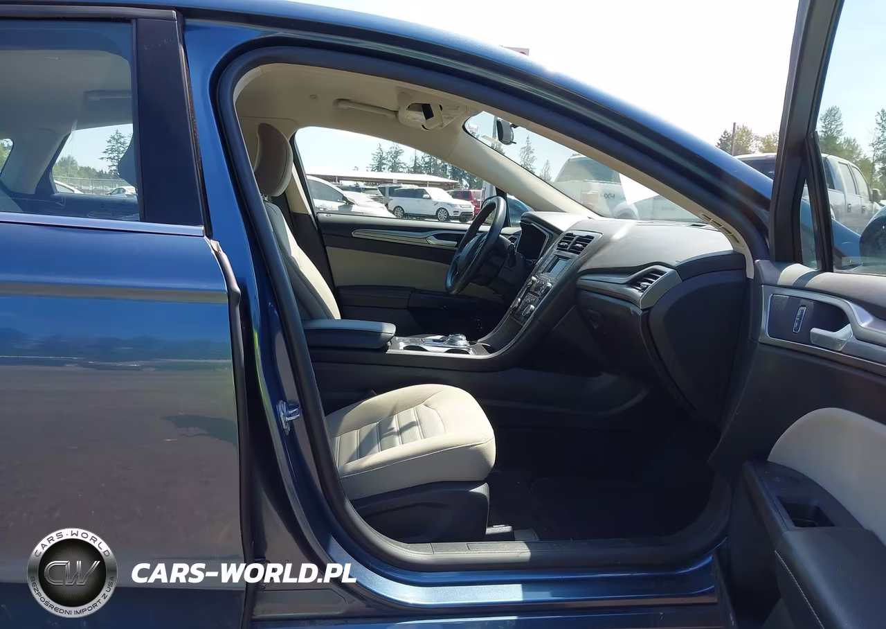 2018 Ford Fusion Hybrid S VIN:3FA6P0UU1JR261616 - 5