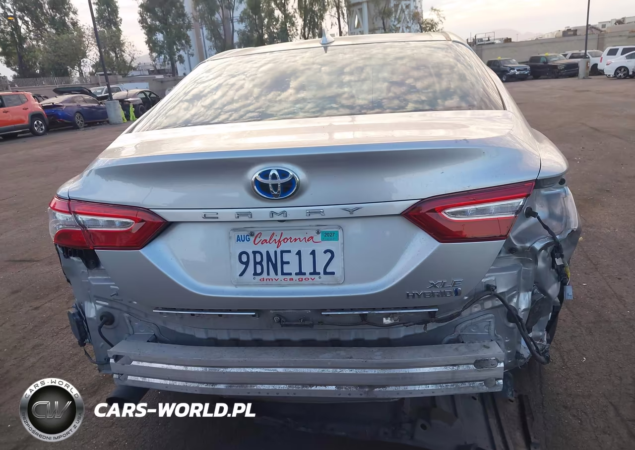 2018 Toyota Camry Hybrid Xle VIN:4T1B21HK0JU003873 - 17