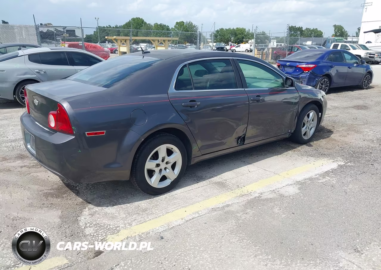 2010 Chevrolet Malibu Ls VIN:1G1ZB5EB7A4114086 - 4