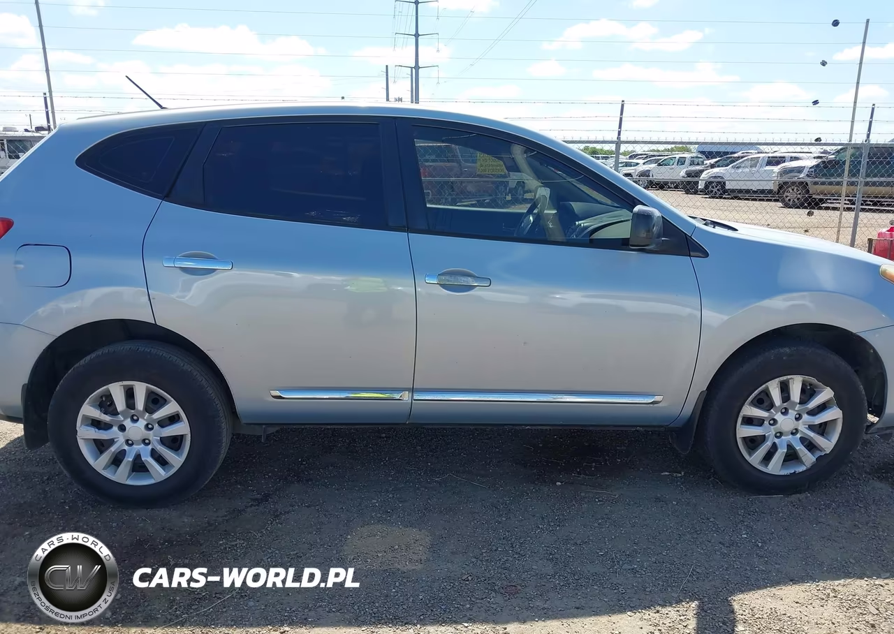 2014 Nissan Rogue Select S VIN:JN8AS5MTXEW103239 - 13