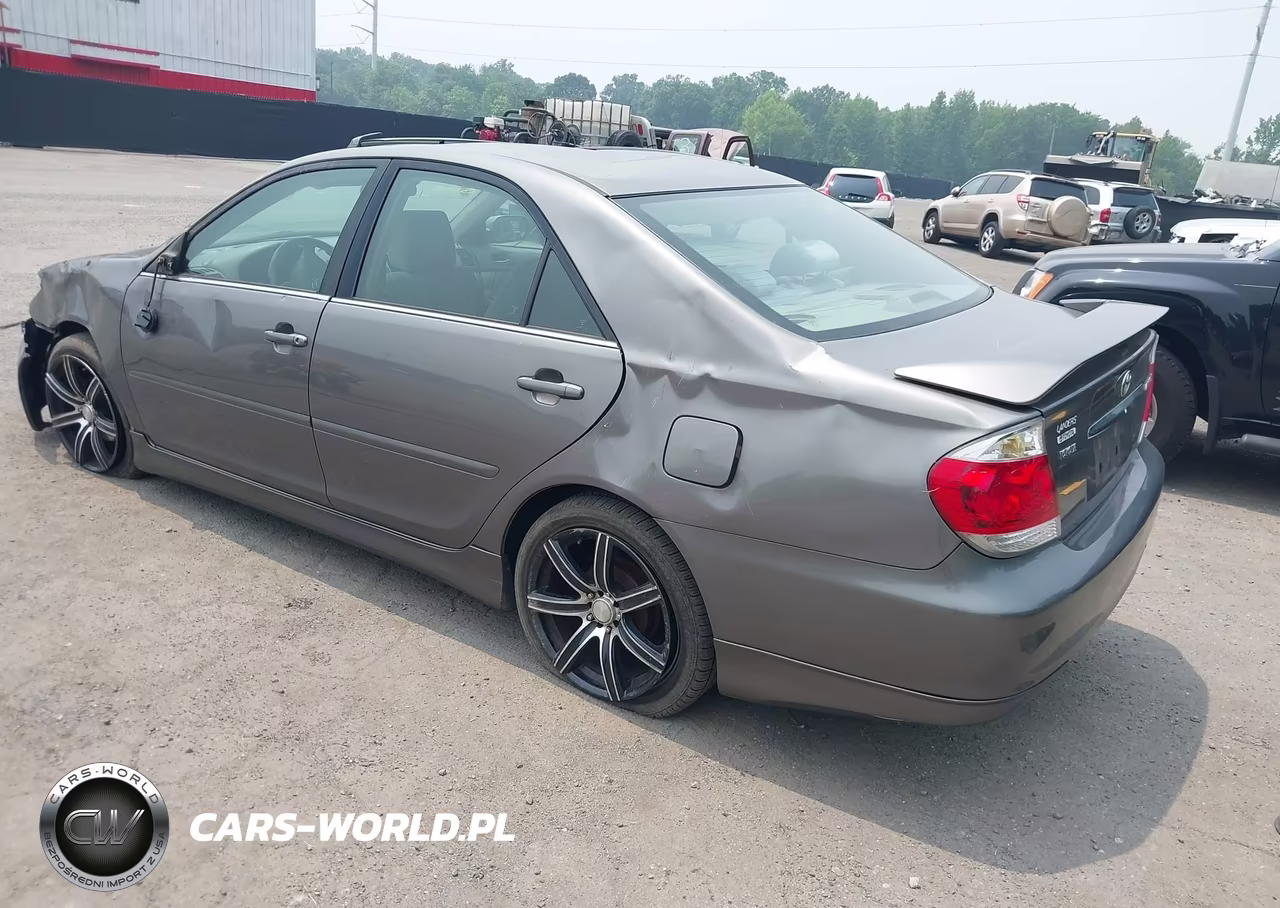 2006 Toyota Camry Le VIN:4T1BE32KX6U705685 - 3