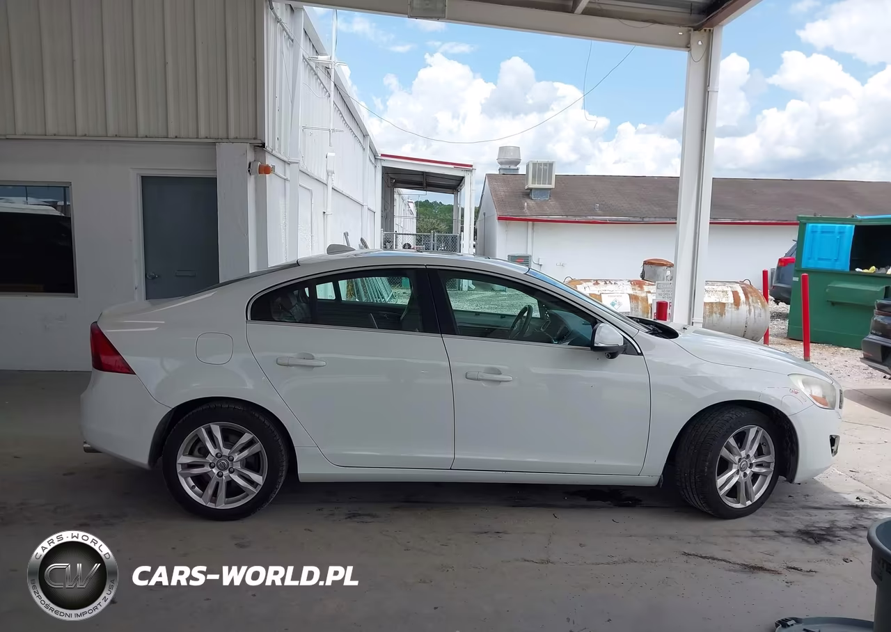 2012 Volvo S60 T5-T5 W-Moonroof VIN:YV1622FS2C2137260 - 14