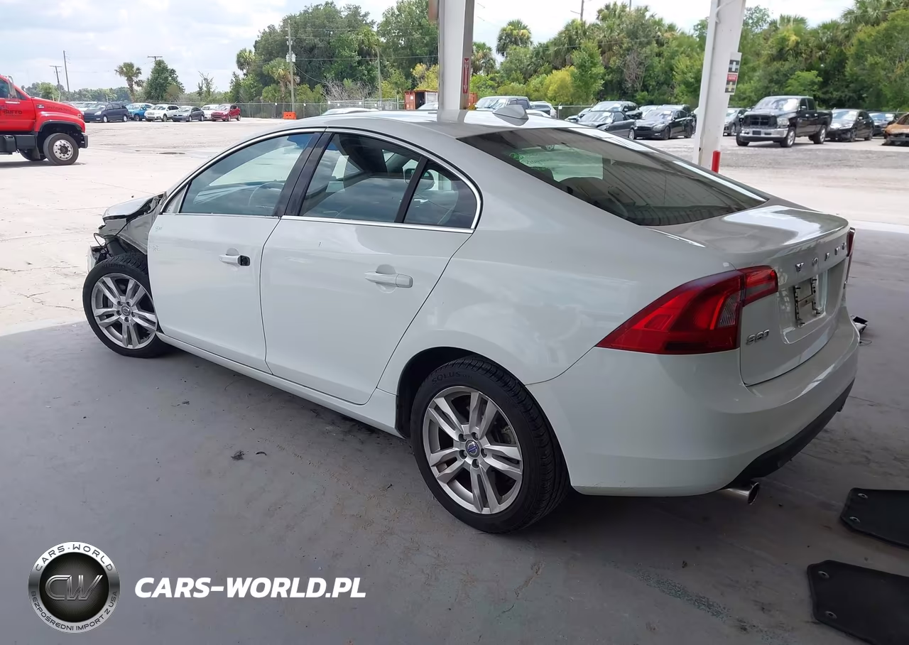 2012 Volvo S60 T5-T5 W-Moonroof VIN:YV1622FS2C2137260 - 3