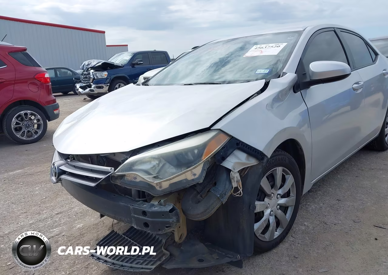 2015 Toyota Corolla Le VIN:5YFBURHE4FP339392 - 6