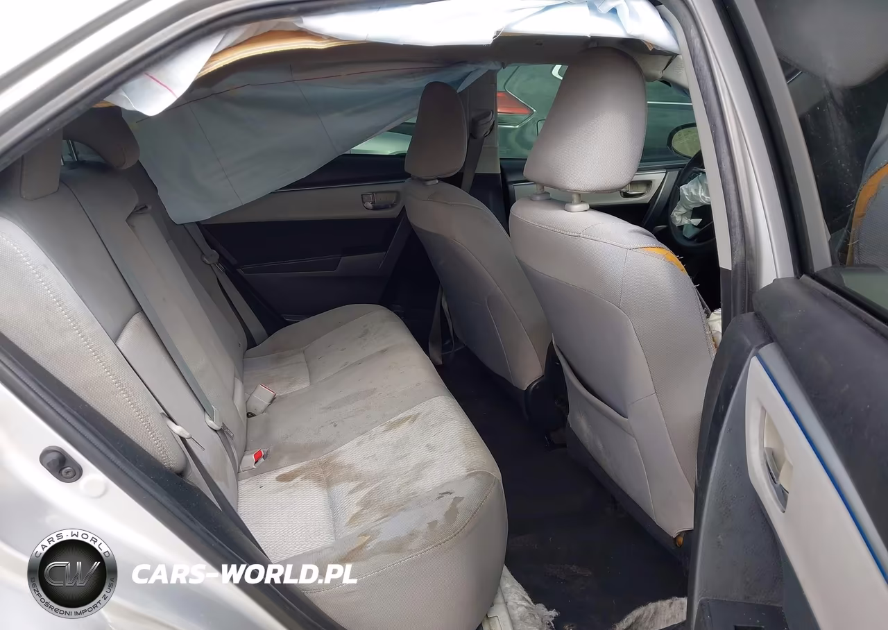 2015 Toyota Corolla Le VIN:5YFBURHE4FP339392 - 8