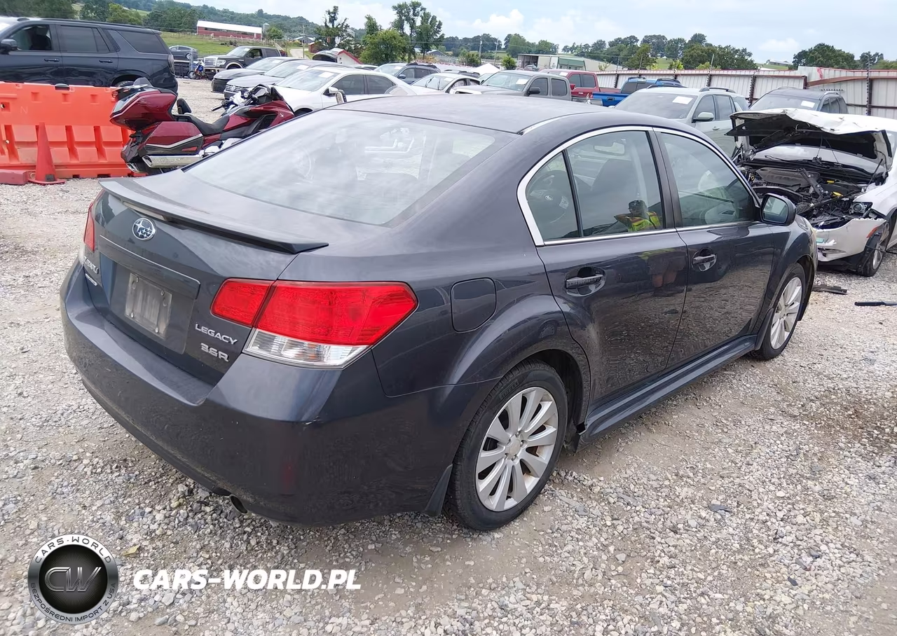 2010 Subaru Legacy 3.6R Limited VIN:4S3BMDK63A2216999 - 4