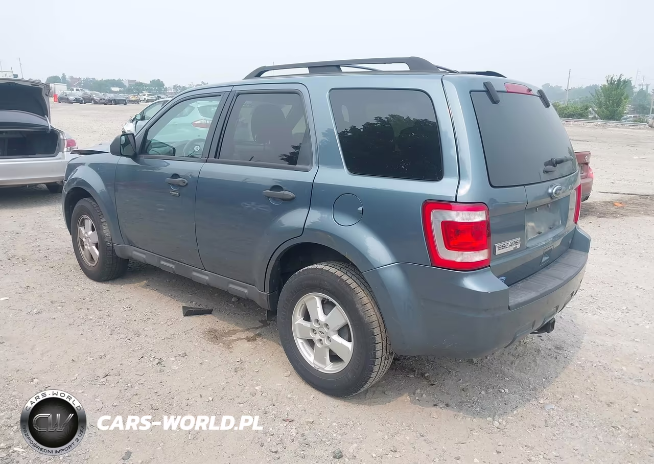 2011 Ford Escape Xlt VIN:1FMCU9D73BKC47433 - 3