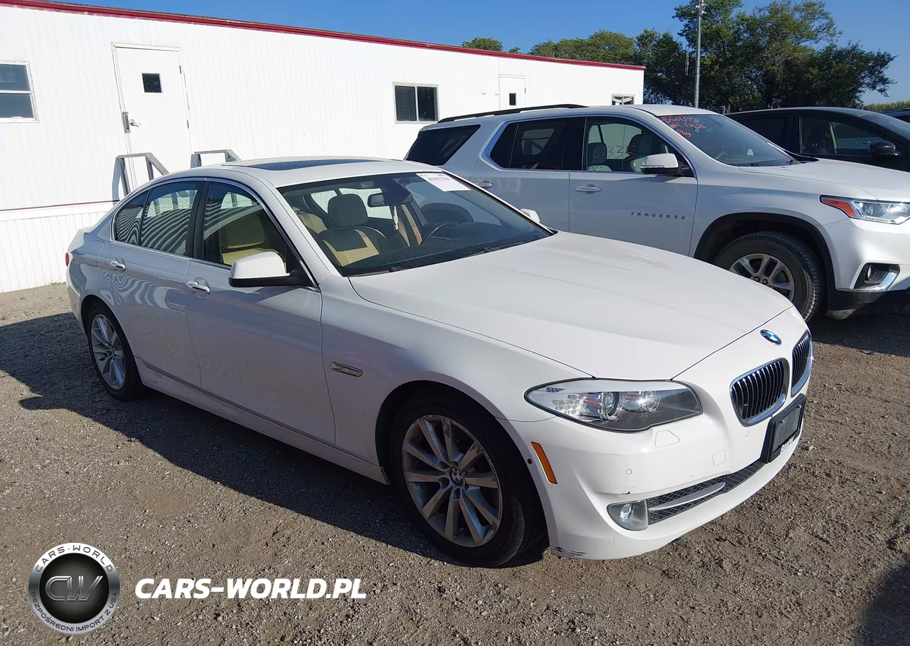 2013 BMW 528I xDrive