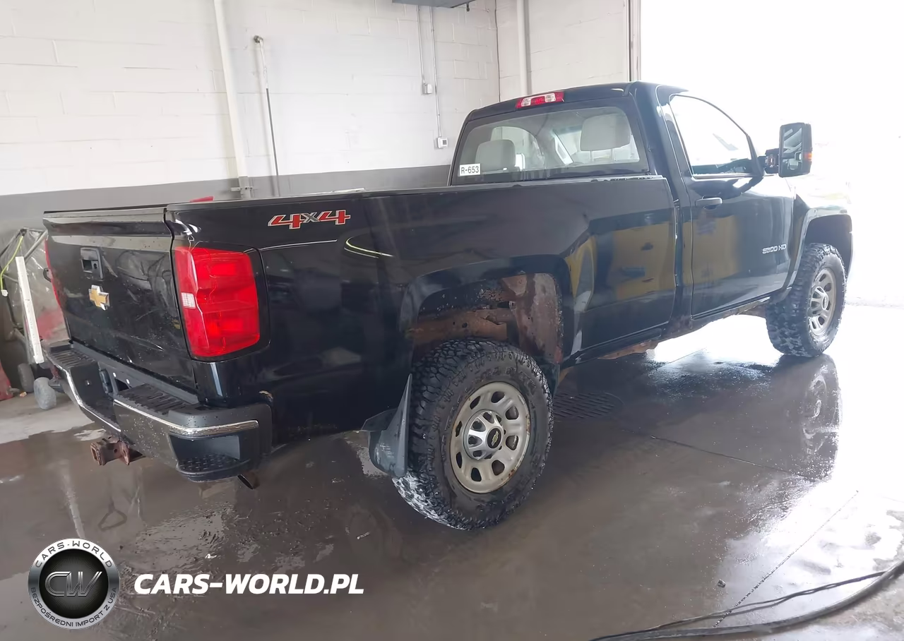 2017 Chevrolet Silverado 3500Hd Work Truck VIN:1GC3KYCG2HZ378696 - 4