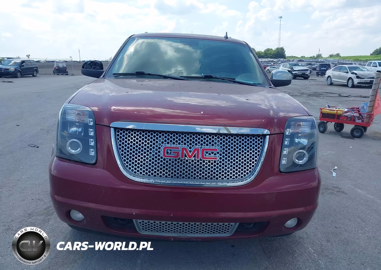 2010 GMC Yukon Denali VIN:1GKUKEEF1AR155972 - 12