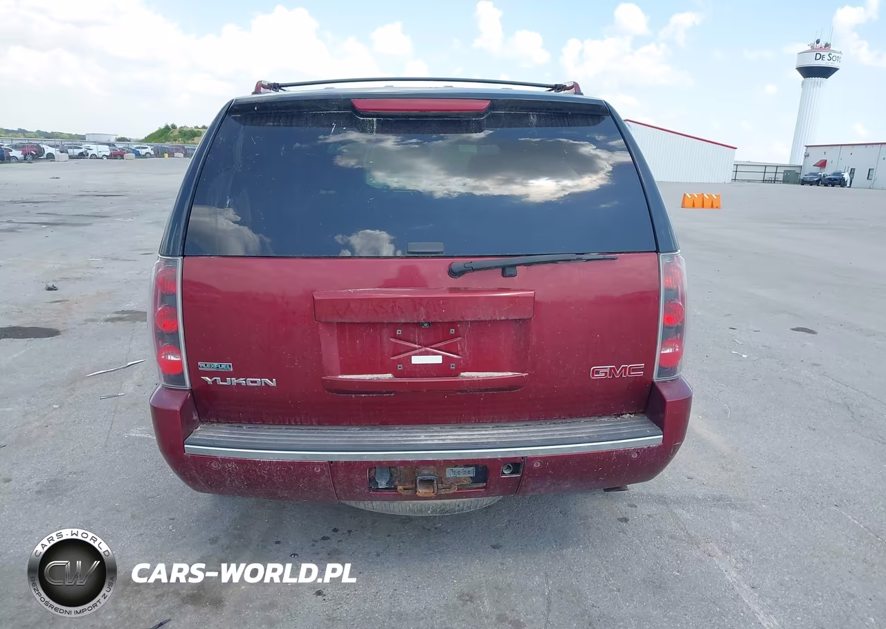2010 GMC Yukon Denali VIN:1GKUKEEF1AR155972 - 16