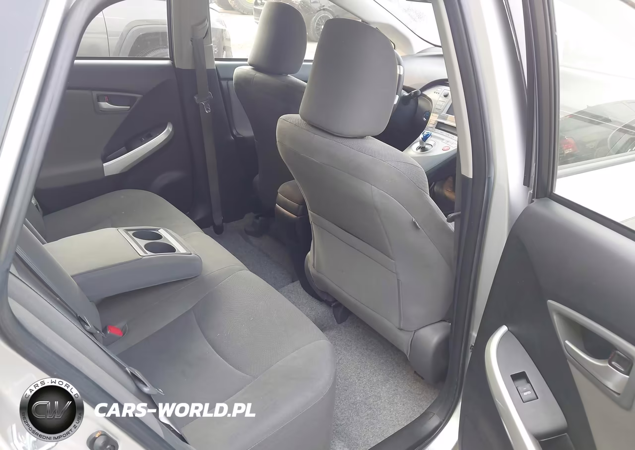 2012 Toyota Prius VIN:JTDKN3DU5C1553749 - 8