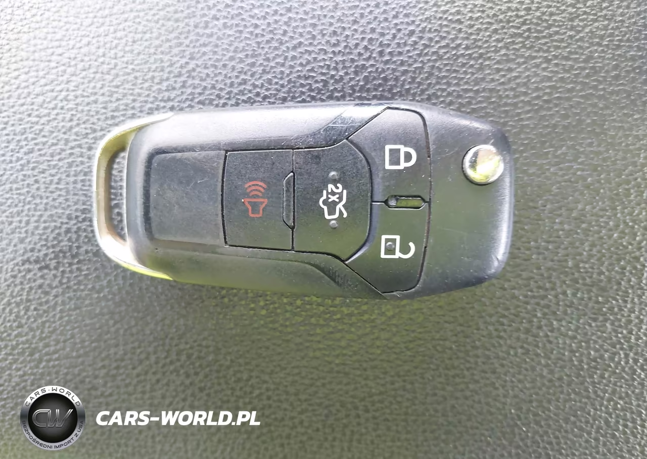 2016 Ford Fusion Se VIN:3FA6P0H95GR196865 - 11