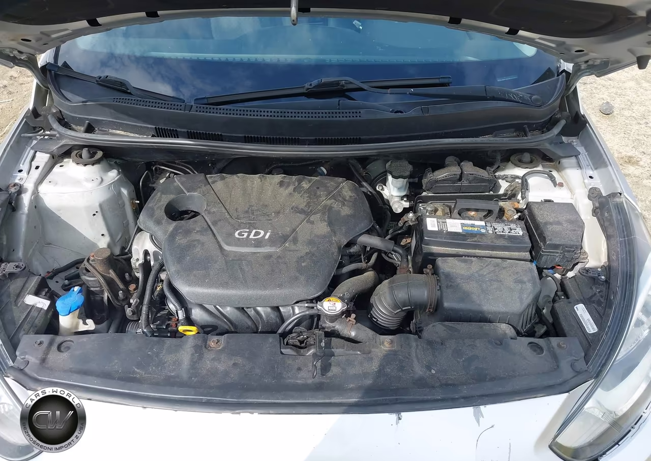2012 Hyundai Accent Se VIN:KMHCU5AE8CU018943 - 10