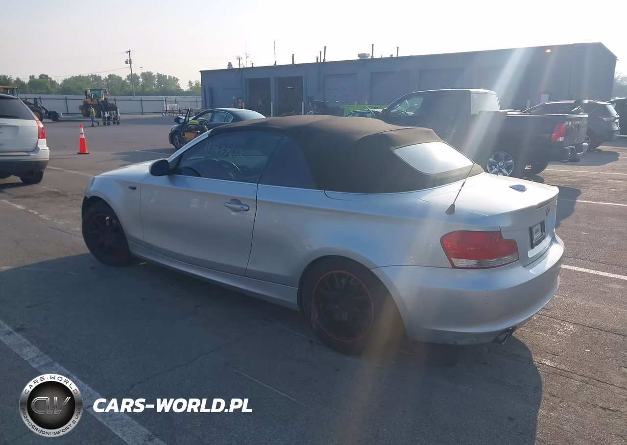 2009 BMW 128I VIN:WBAUL73569VJ74984 - 3
