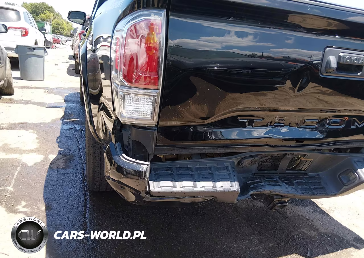 2023 Toyota Tacoma VIN:3TMAZ5CN0PM208160 - 18