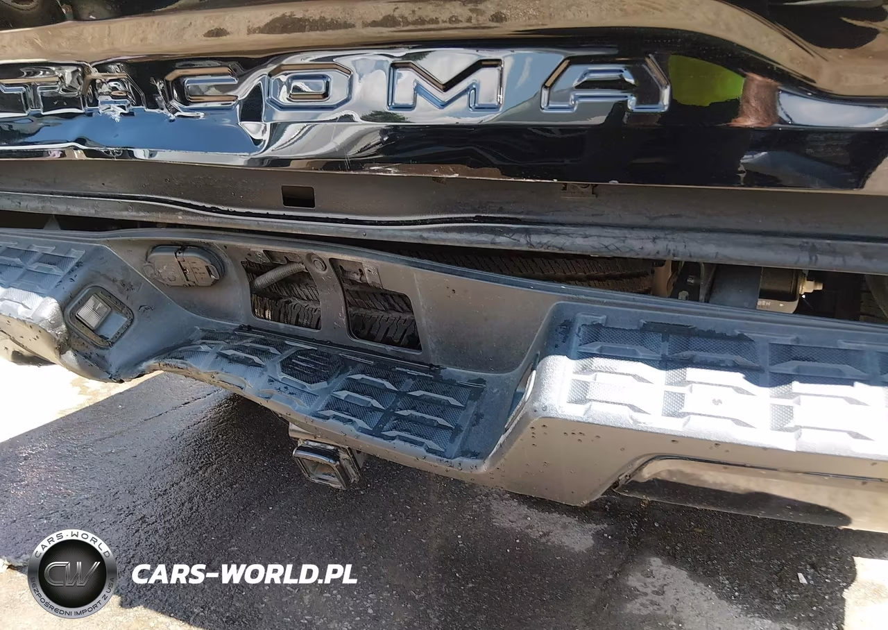 2023 Toyota Tacoma VIN:3TMAZ5CN0PM208160 - 19