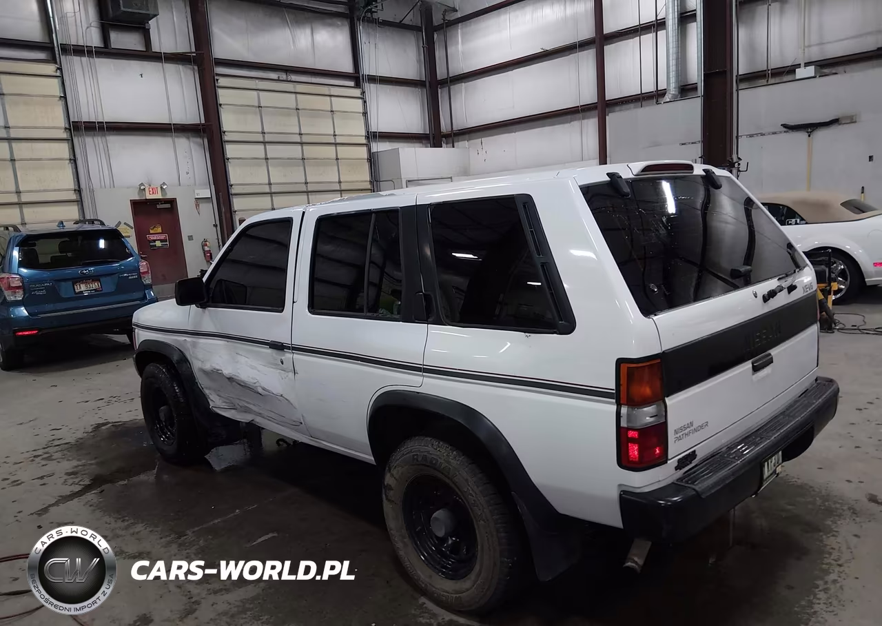 1994 Nissan Pathfinder Le-Se-Xe VIN:JN8HD17Y6RW228804 - 3
