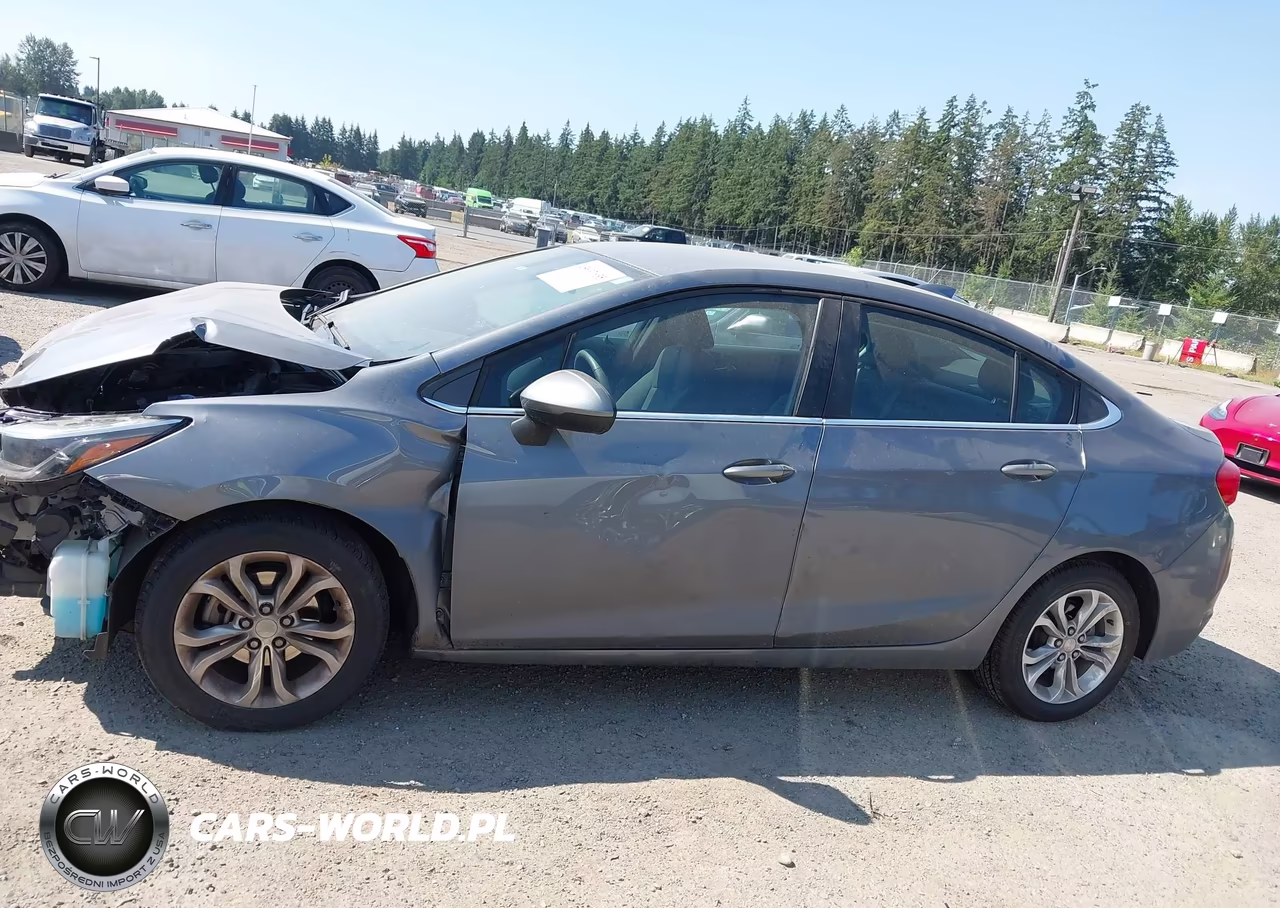 2019 Chevrolet Cruze Lt VIN:1G1BE5SM6K7138720 - 15