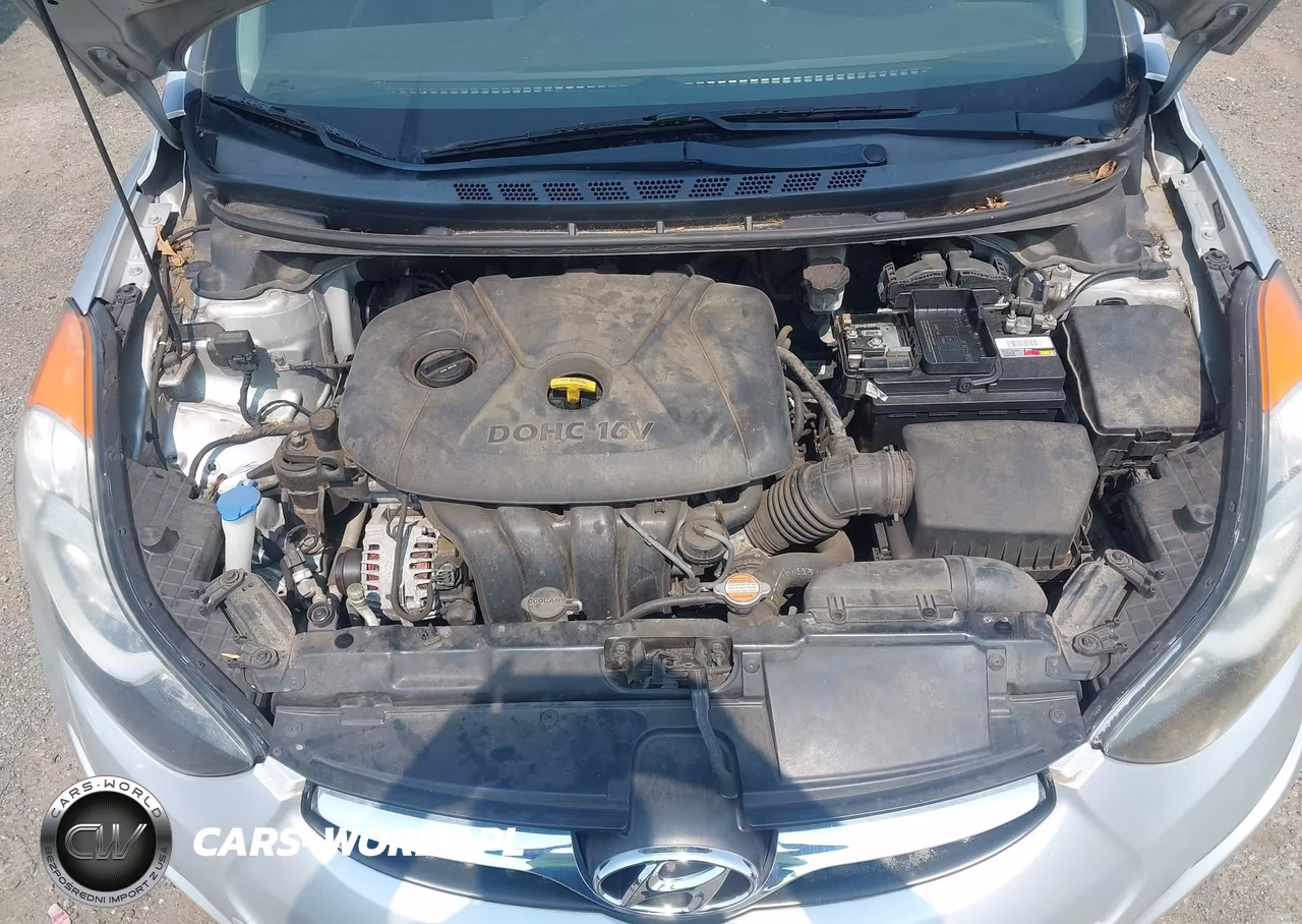 2012 Hyundai Elantra Gls VIN:5NPDH4AE7CH072915 - 10