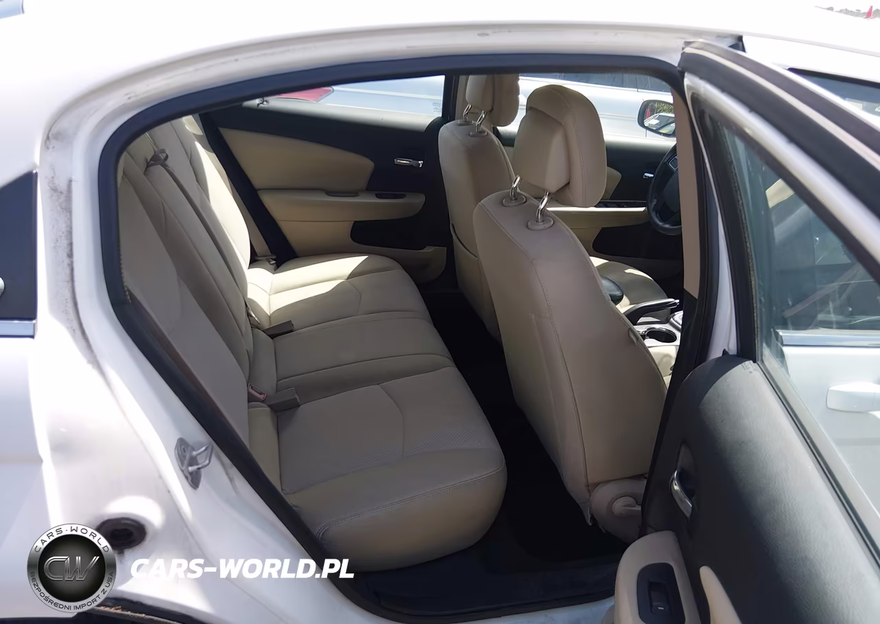 2014 Chrysler 200 Lx VIN:1C3CCBAB1EN122073 - 8
